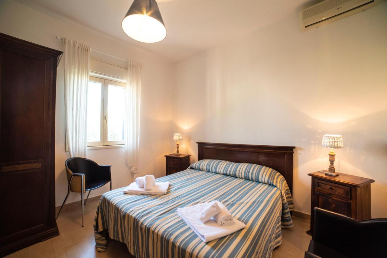 Borgo Marino Plemmirio Hotel Syracuse Exterior photo