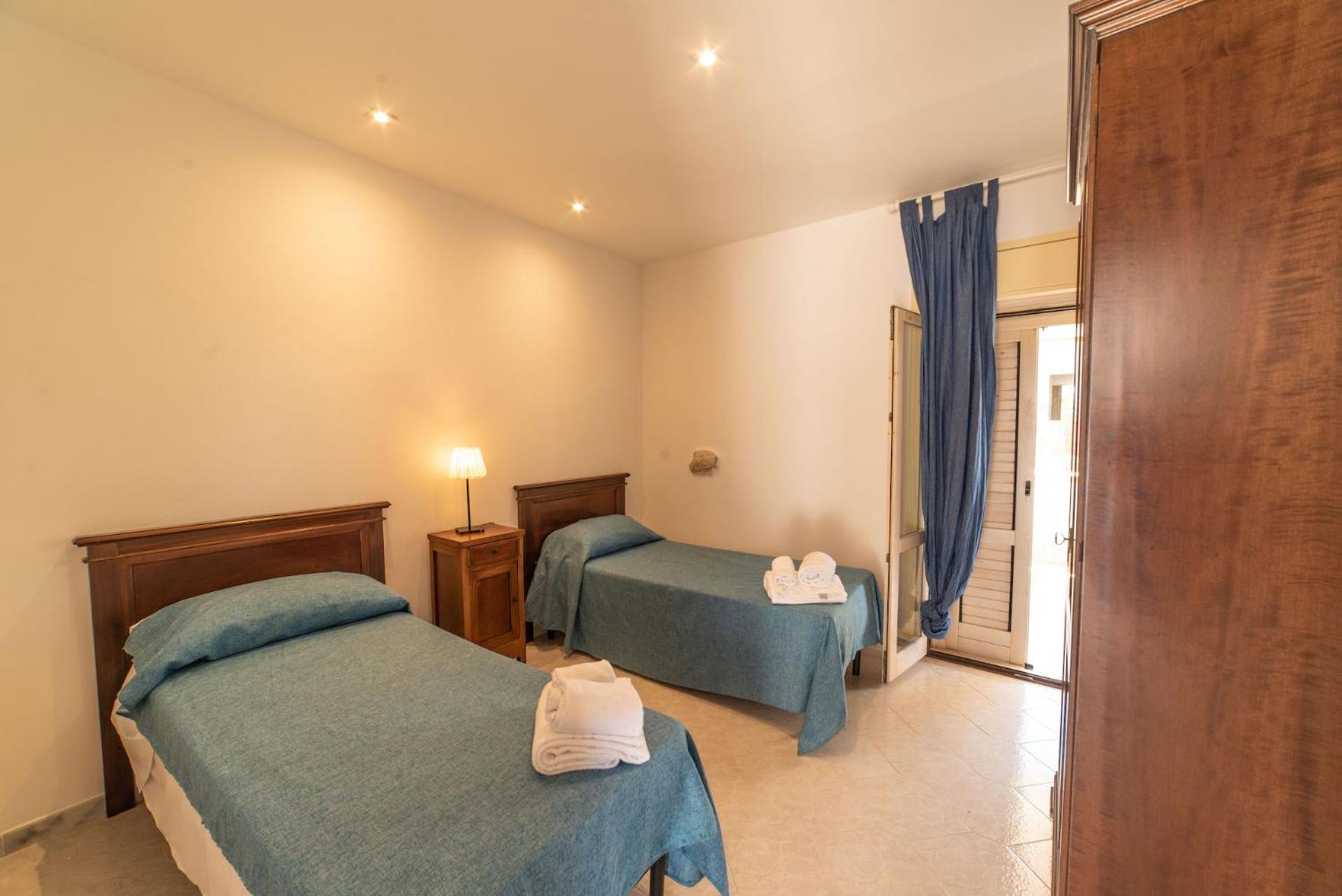 Borgo Marino Plemmirio Hotel Syracuse Exterior photo