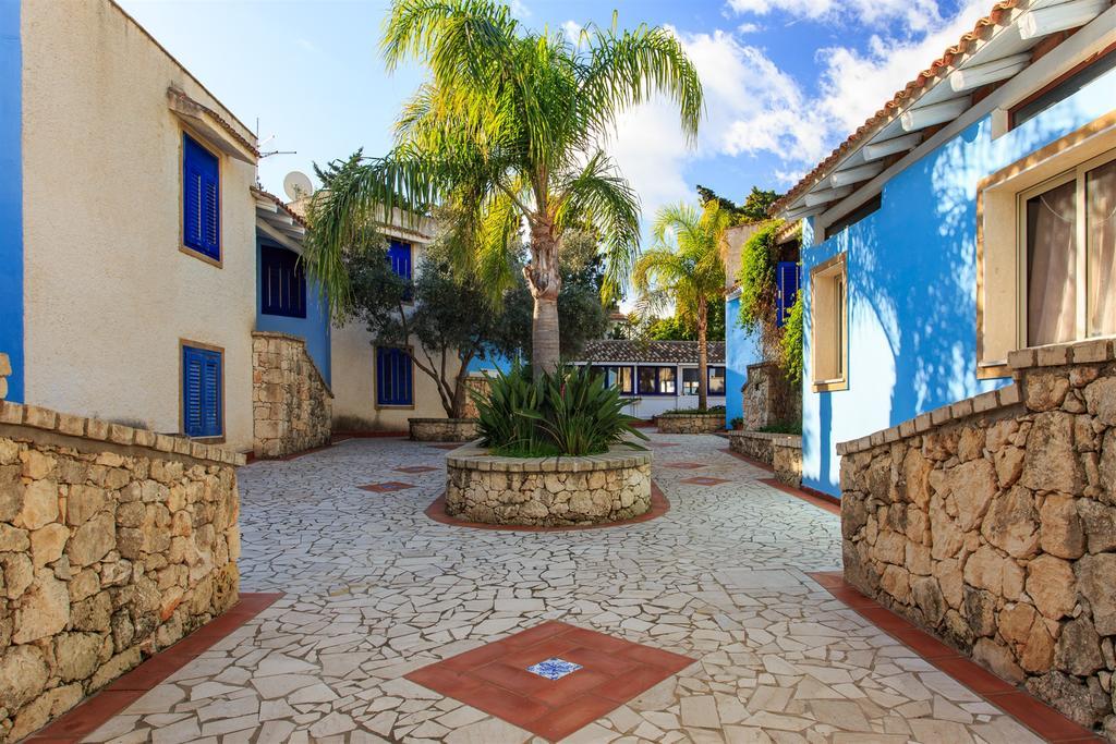 Borgo Marino Plemmirio Hotel Syracuse Exterior photo