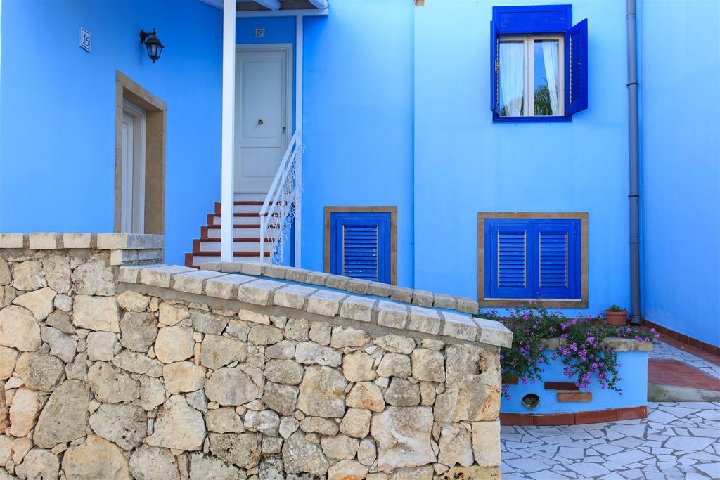 Borgo Marino Plemmirio Hotel Syracuse Exterior photo